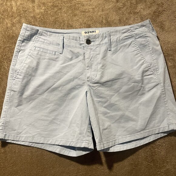 Old Navy Shorts Womens Sz 8 Medium Light Blue Chino Mid Rise Casual Basic - Picture 1 of 8